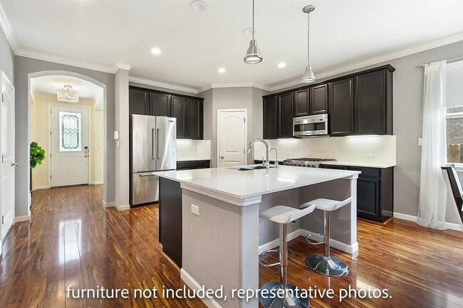 Building Photo - 2777 Santa Ana Ln