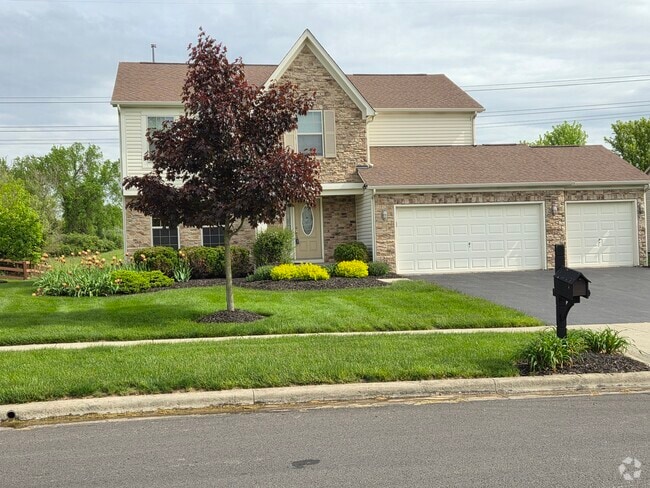 Building Photo - 2771 Abbey Knoll Dr