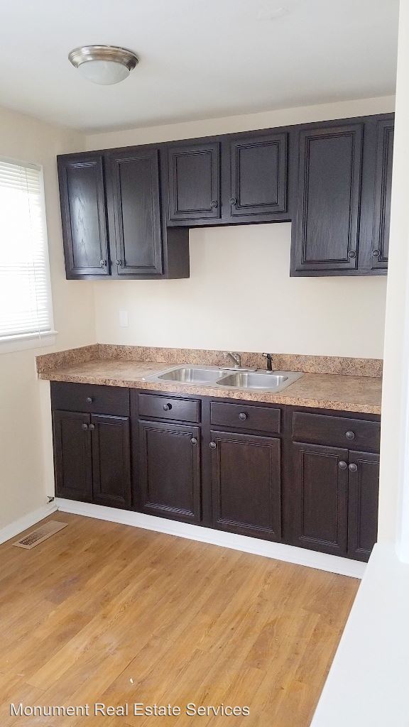 Foto del edificio - 4461 E 154th St