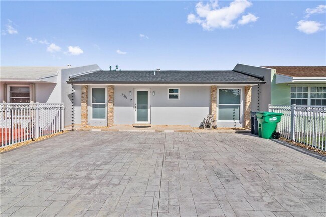 Building Photo - 4361 SW 129th Pl