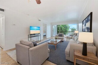 Building Photo - 3030 Binnacle Dr