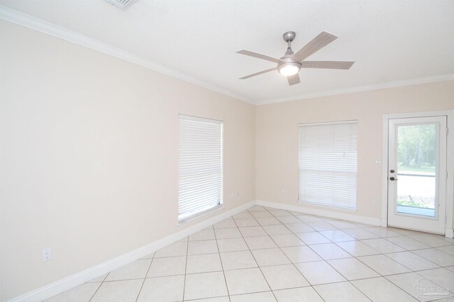 Building Photo - 2563 2nd Ct