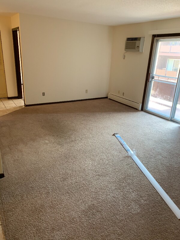 Foto del edificio - 995 St Albans St N