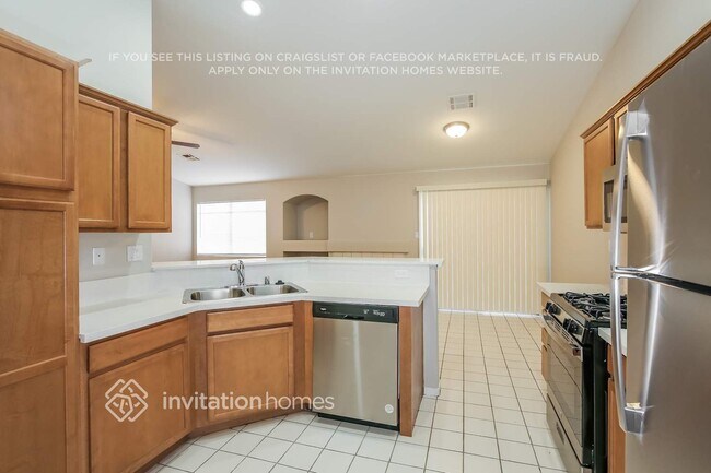 Foto del edificio - 4108 Herblinda Ln
