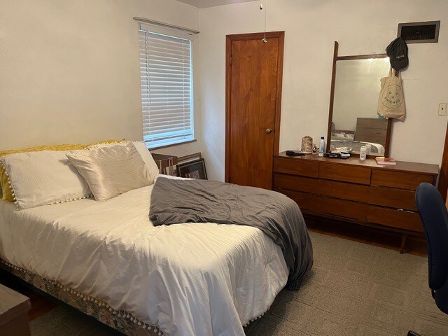 Foto del edificio - 4609 Jamieson Ave