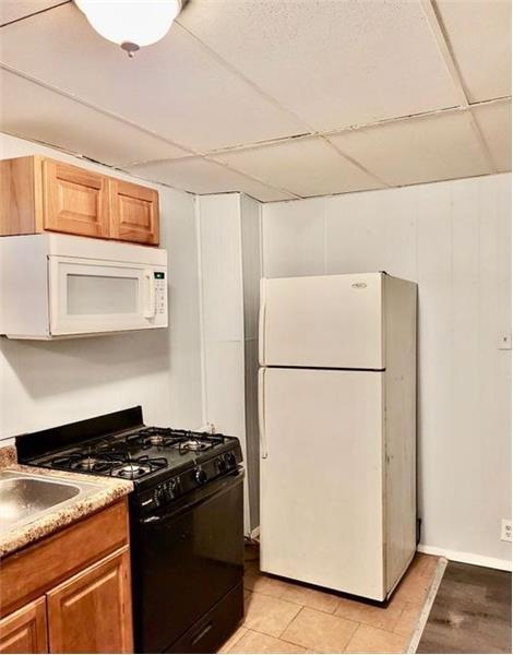 Foto principal - 42 Columbia Ave