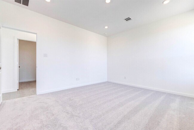 Foto del edificio - 27410 Sweetwater Bay Dr