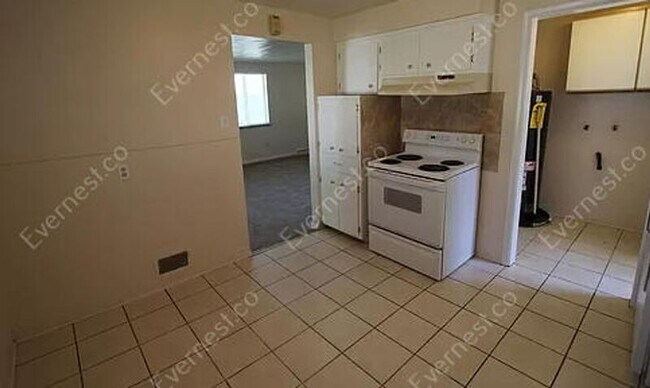 Foto del edificio - 964 Emporia St