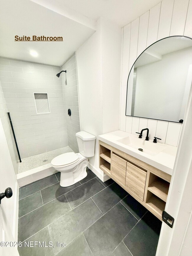 Foto del edificio - 10490 Pinehurst Dr