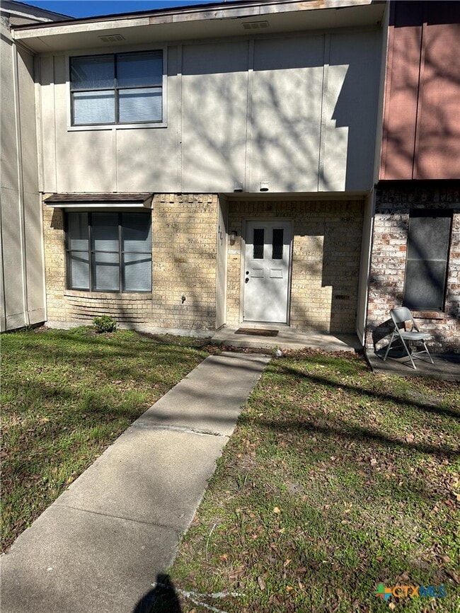 Building Photo - 207 Palmwood Dr