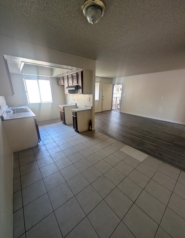 Building Photo - 4621 Lomita St