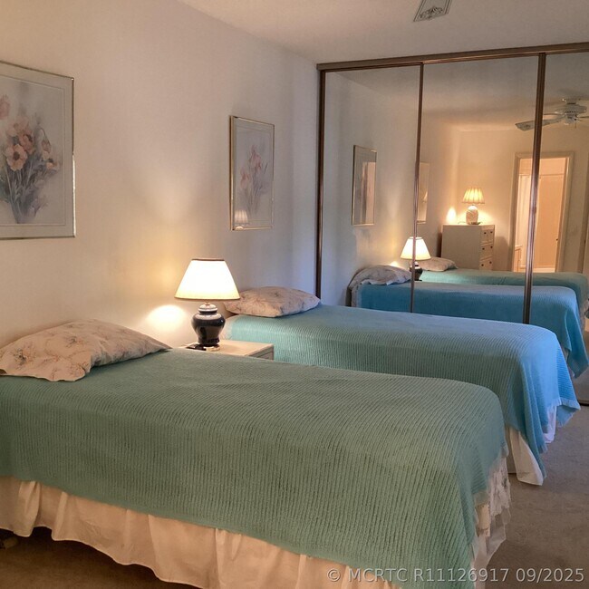 Foto del edificio - 2460 SW Danbury Ln