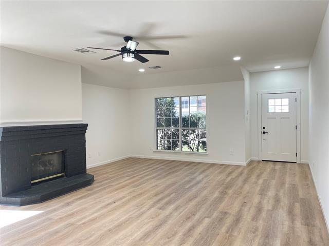 Foto del edificio - 824 Austin Ln
