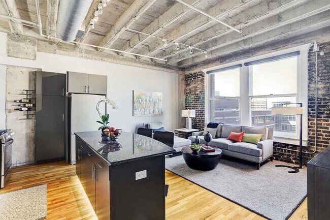 Building Photo - Apartment for Rent