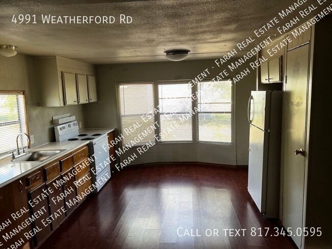 Building Photo - 4991 Weatherford Rd