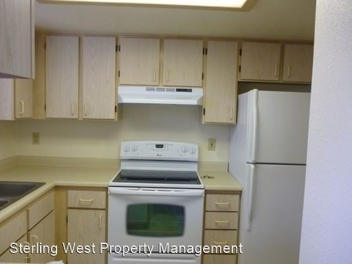 Building Photo - 1110 Woodrow Ln
