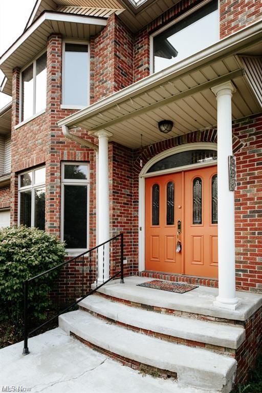 Foto del edificio - 693 Hampshire Rd