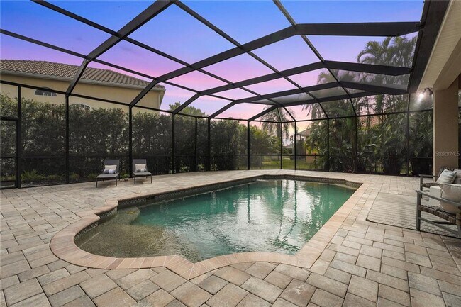 Building Photo - 7042 Twin Hills Terrace