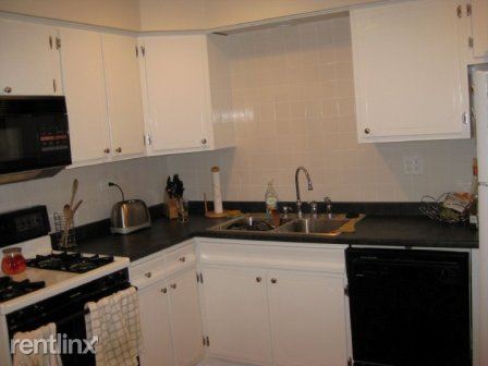 Foto principal - 5844 Sunrise Ave