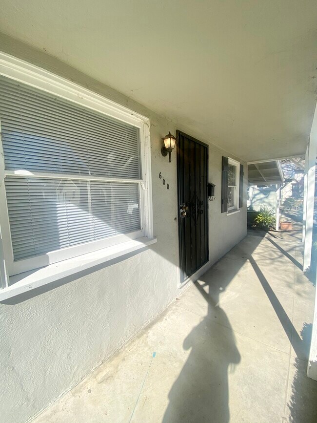 Foto del edificio - 600 40th St