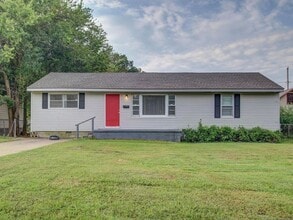 Building Photo - 2536 W Easton St