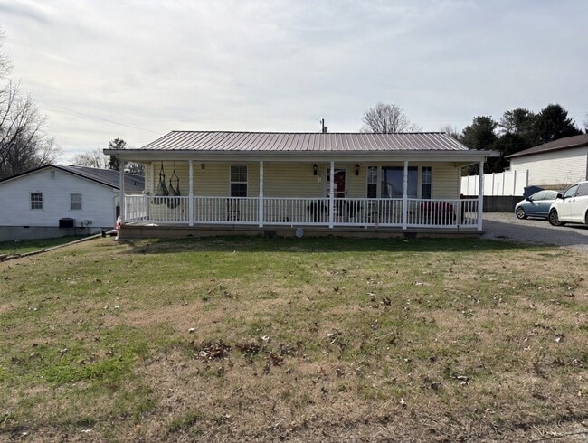 Building Photo - 3017 Fernleaf Dr