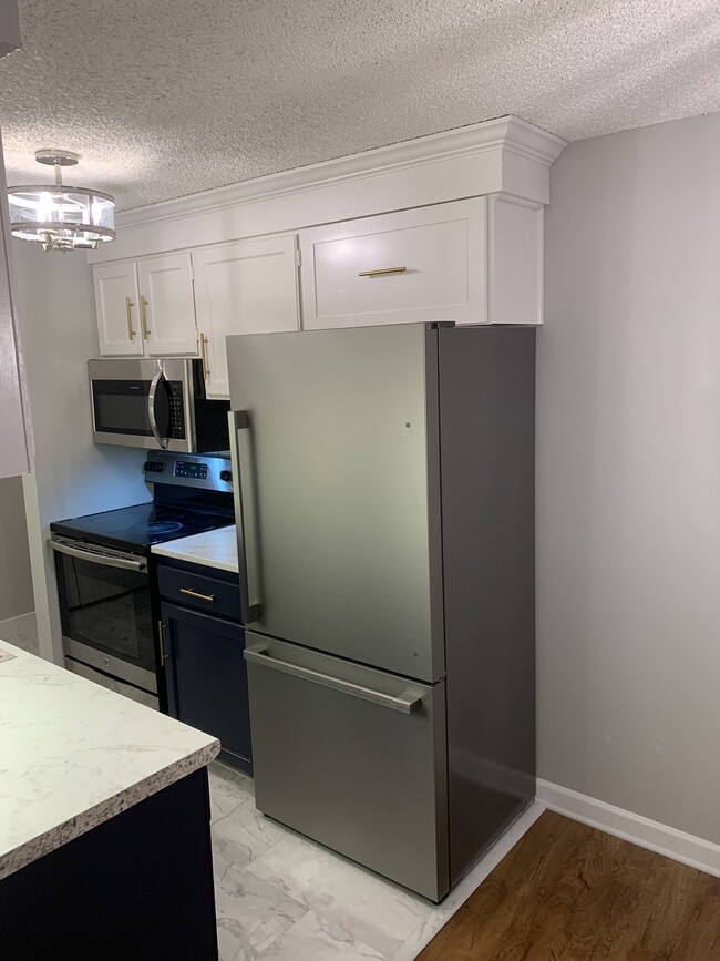 Foto del edificio - 249 E Highline Cir