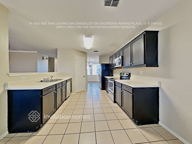 Foto del edificio - 1512 Windy Meadows Dr