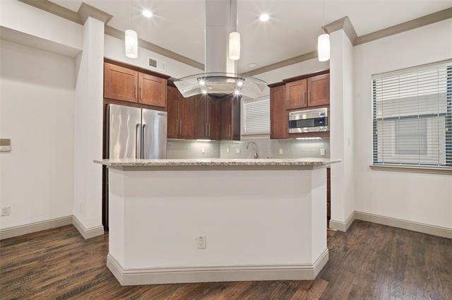 Foto del edificio - 1021 Pavillion St