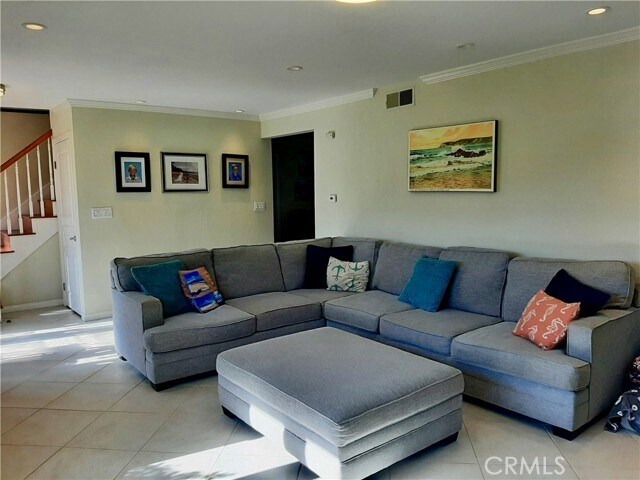 Building Photo - 8742 Lauder Cir