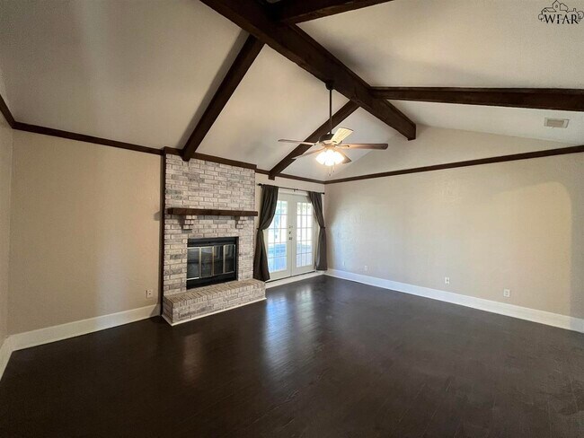 Building Photo - 5402 Pebblestone Dr
