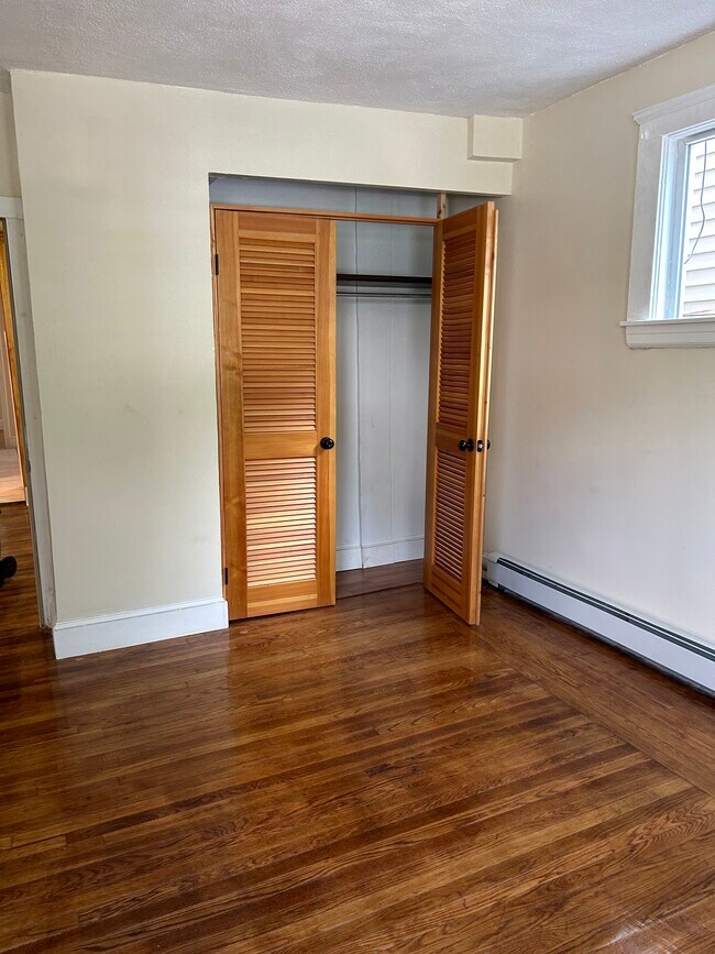 Bed 1 - 256 Western Ave