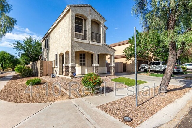 Foto del edificio - 3632 E Sebastian Ln