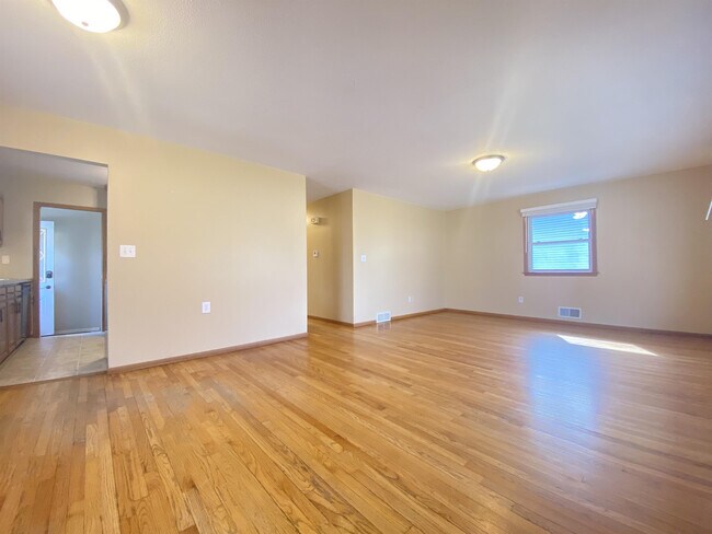 Foto del edificio - 3905 5th Pl NW