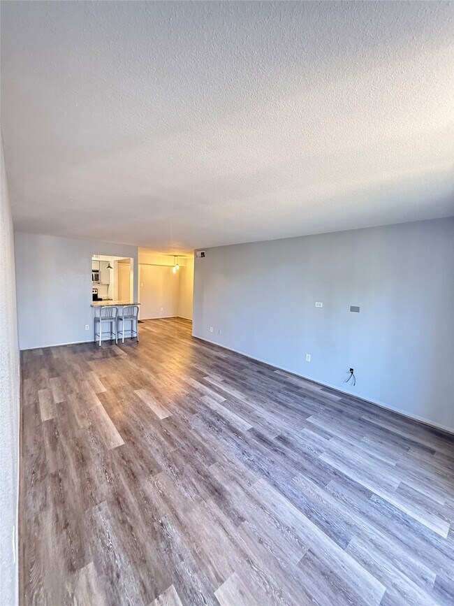 Foto del edificio - 4639 Wild Indigo St