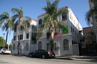 Foto principal - 6424 Yucca St