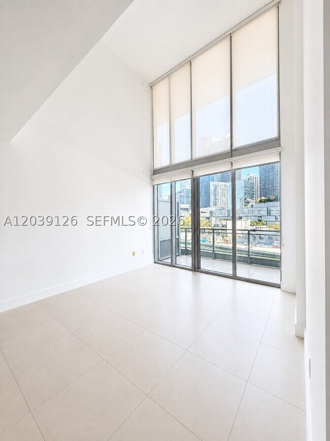 Foto del edificio - 92 SW 3rd St
