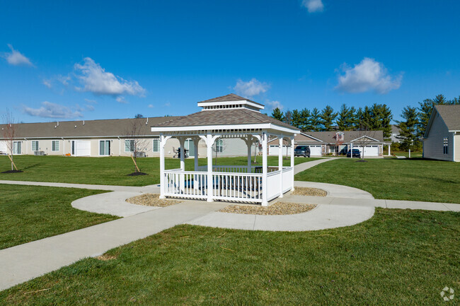 Gazebo - Redwood Blacklick