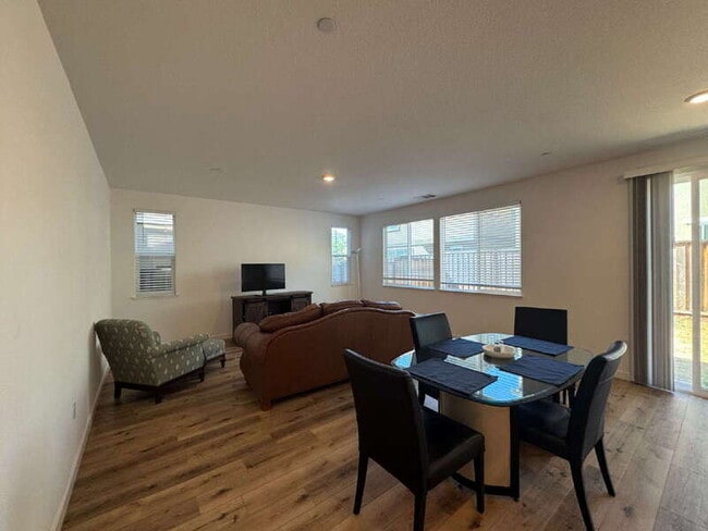 Building Photo - 3902 Firestar Way