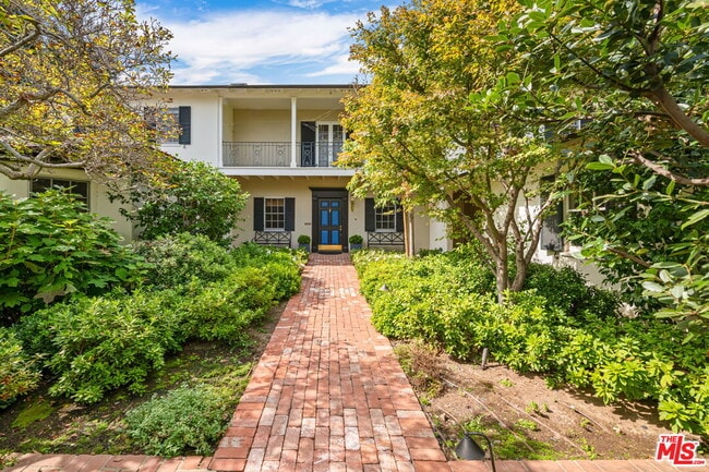 Building Photo - 1179 Amalfi Dr