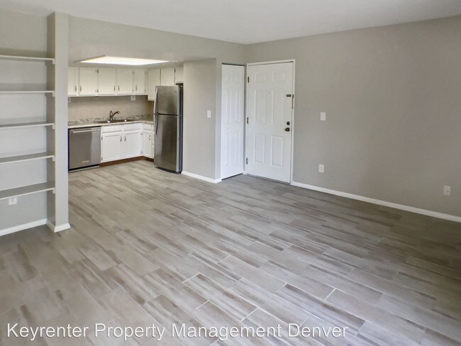 Foto del edificio - 9666 Brentwood Way