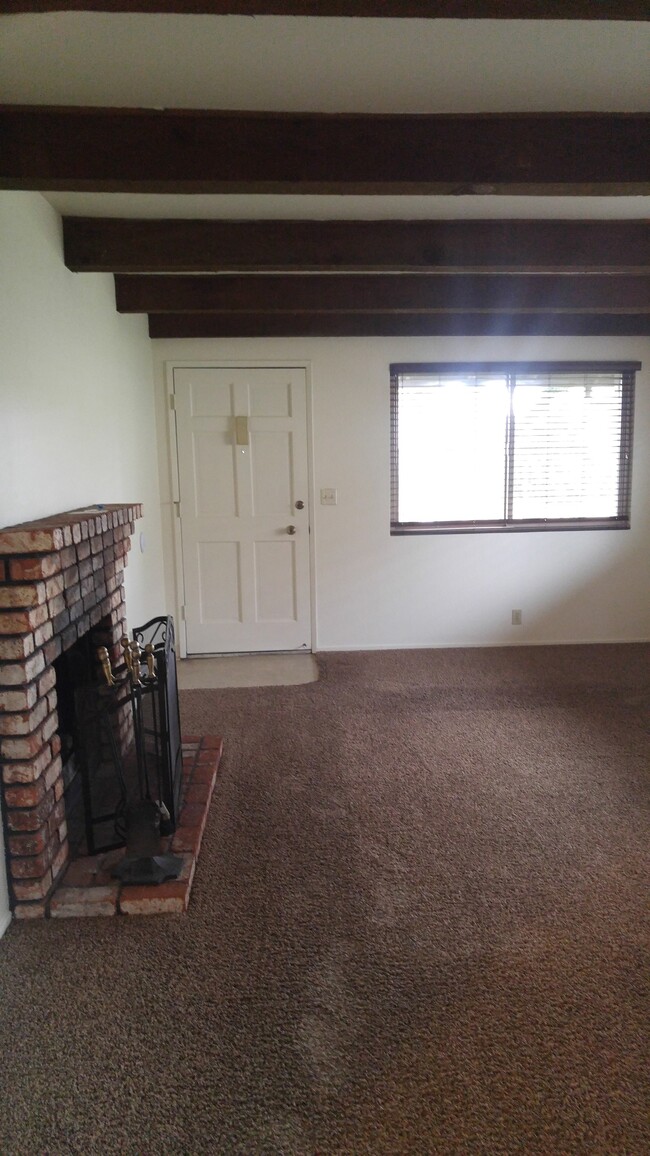 Building Photo - 2812 Morseman Ave