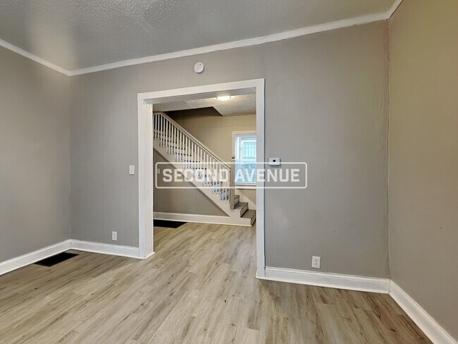 Building Photo - 2632 Cypress Ave