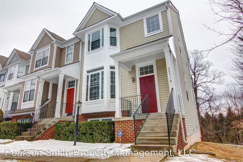 Primary Photo - 20516 Willoughby Sq