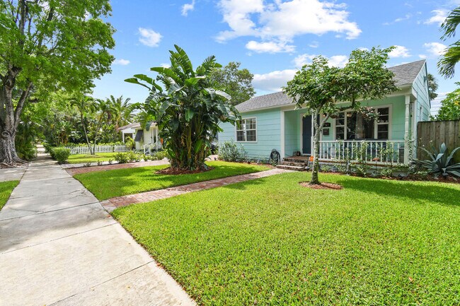 Foto del edificio - 840 Avon Rd