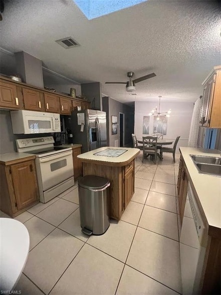 Foto del edificio - 1515 Gulf Coast Dr