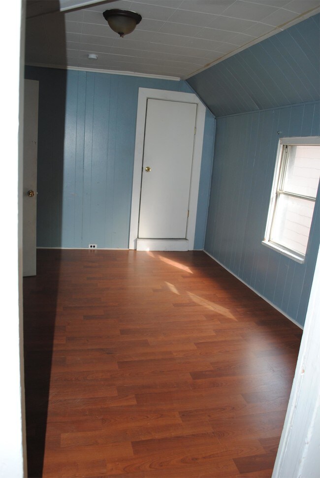 Foto del edificio - 2114 Niagara St