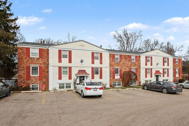 Foto del edificio - 728 Garland Cir