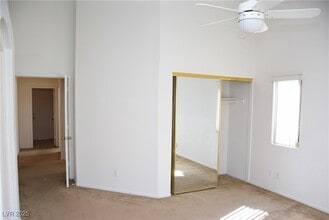 Building Photo - 5453 Desert Valley Dr