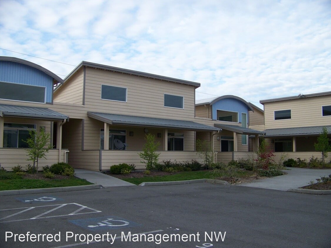 Primary Photo - 510 W Casino Rd